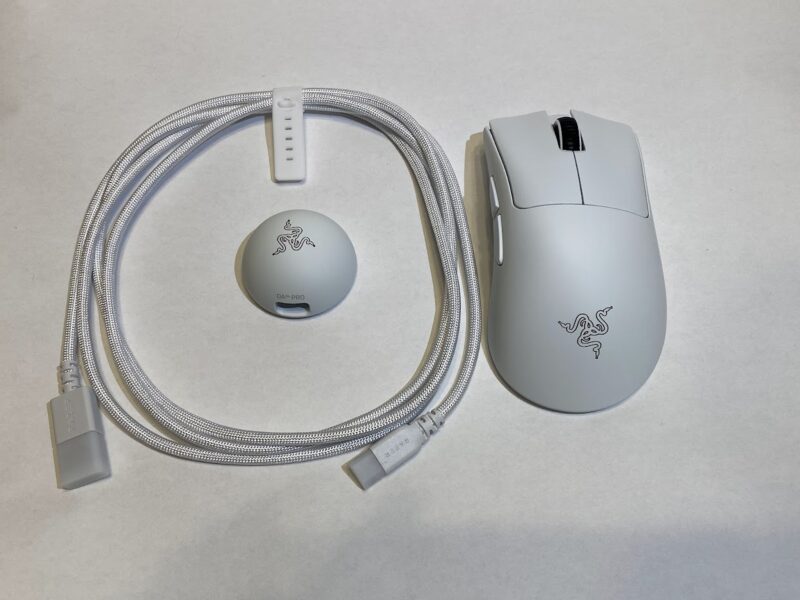 DeathAdder V4 Pro　同梱品